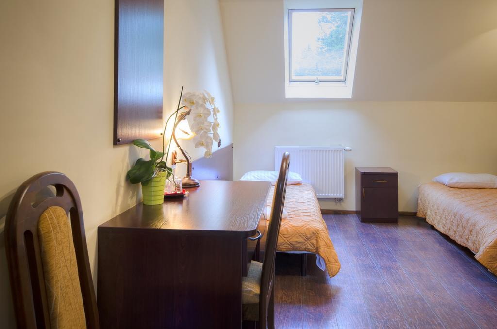 Augustowia Hotel Ngoại thất bức ảnh