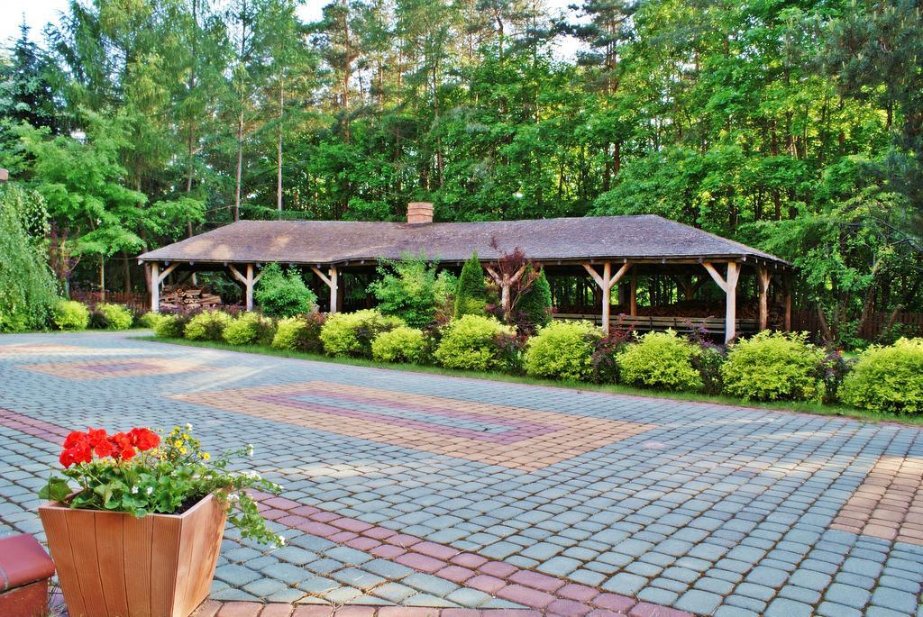 Augustowia Hotel Ngoại thất bức ảnh